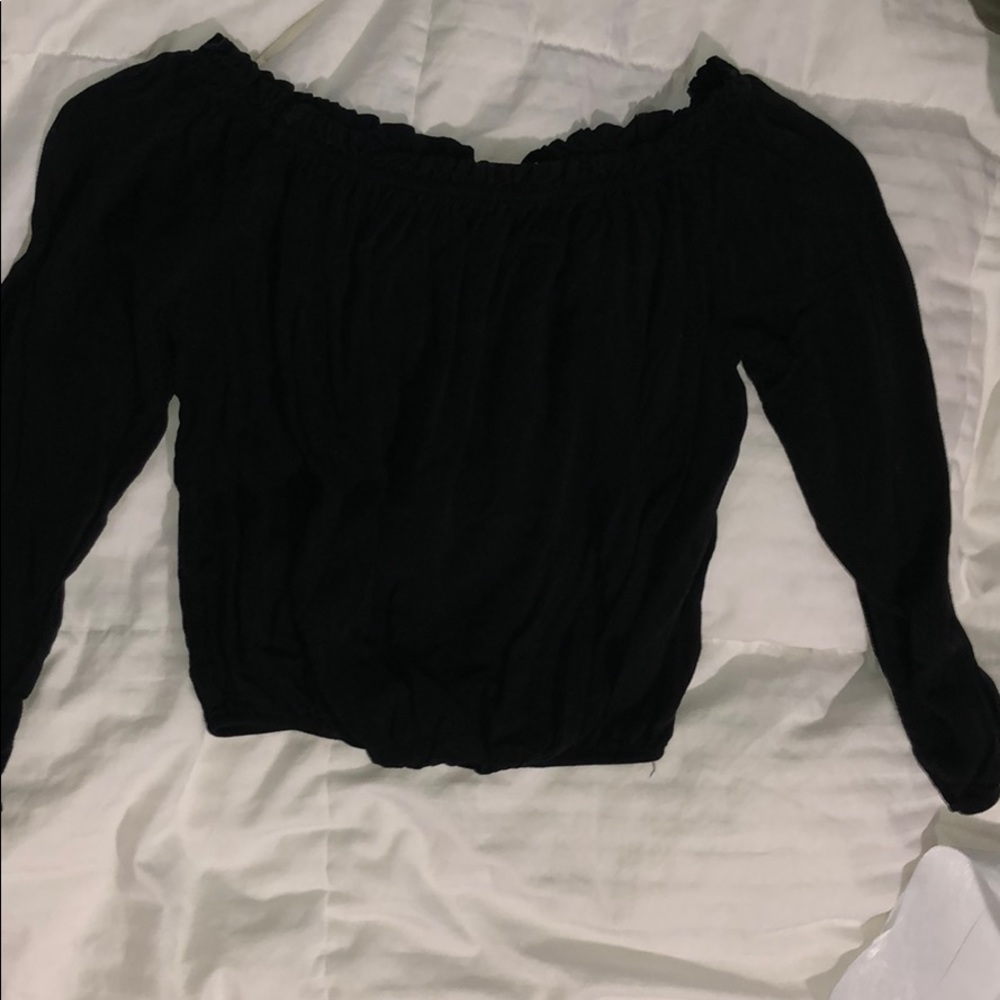Off the shoulders brandy melville long sleeve